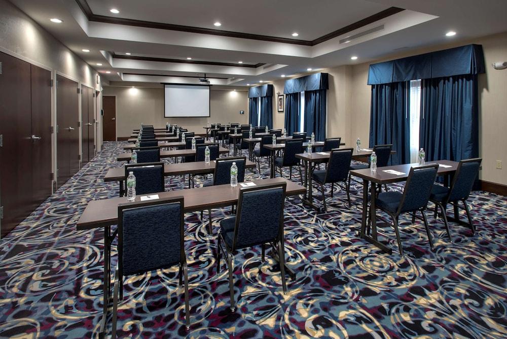 Hampton Inn By Hilton New Paltz, Ny Εξωτερικό φωτογραφία