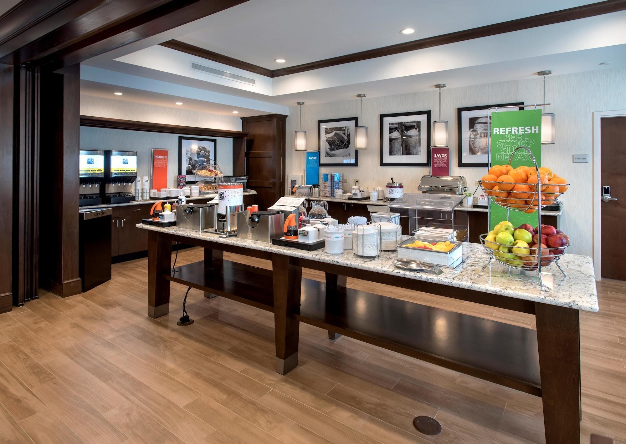 Hampton Inn By Hilton New Paltz, Ny Εξωτερικό φωτογραφία